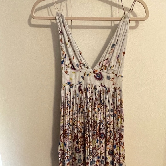 Urban Outfitters floral halter dress - Picture 4 of 5